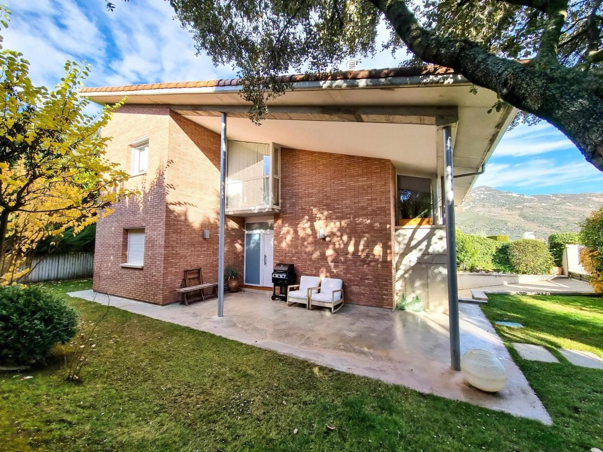 Nueno Villa Guara Golf Y Pool Comotucasa מראה חיצוני תמונה