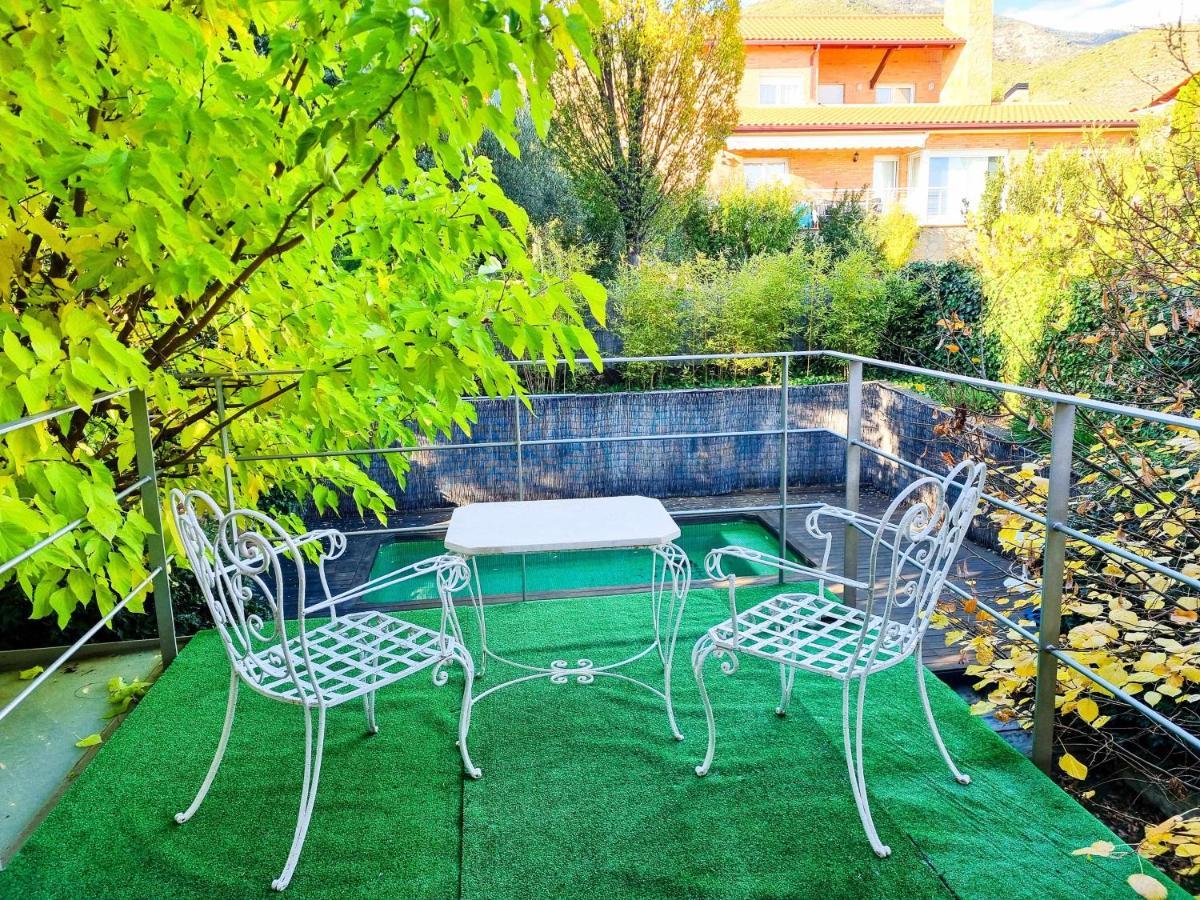 Nueno Villa Guara Golf Y Pool Comotucasa מראה חיצוני תמונה