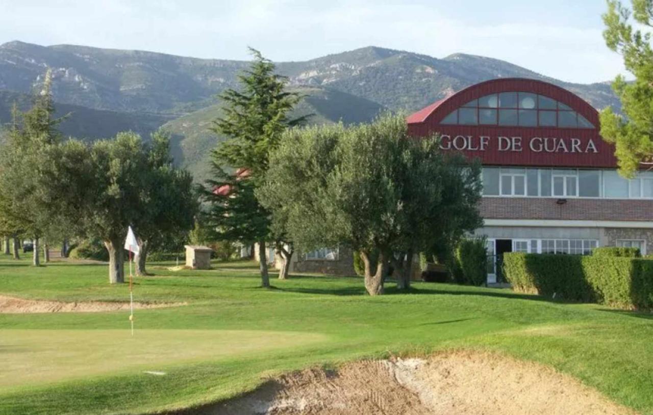 Nueno Villa Guara Golf Y Pool Comotucasa מראה חיצוני תמונה